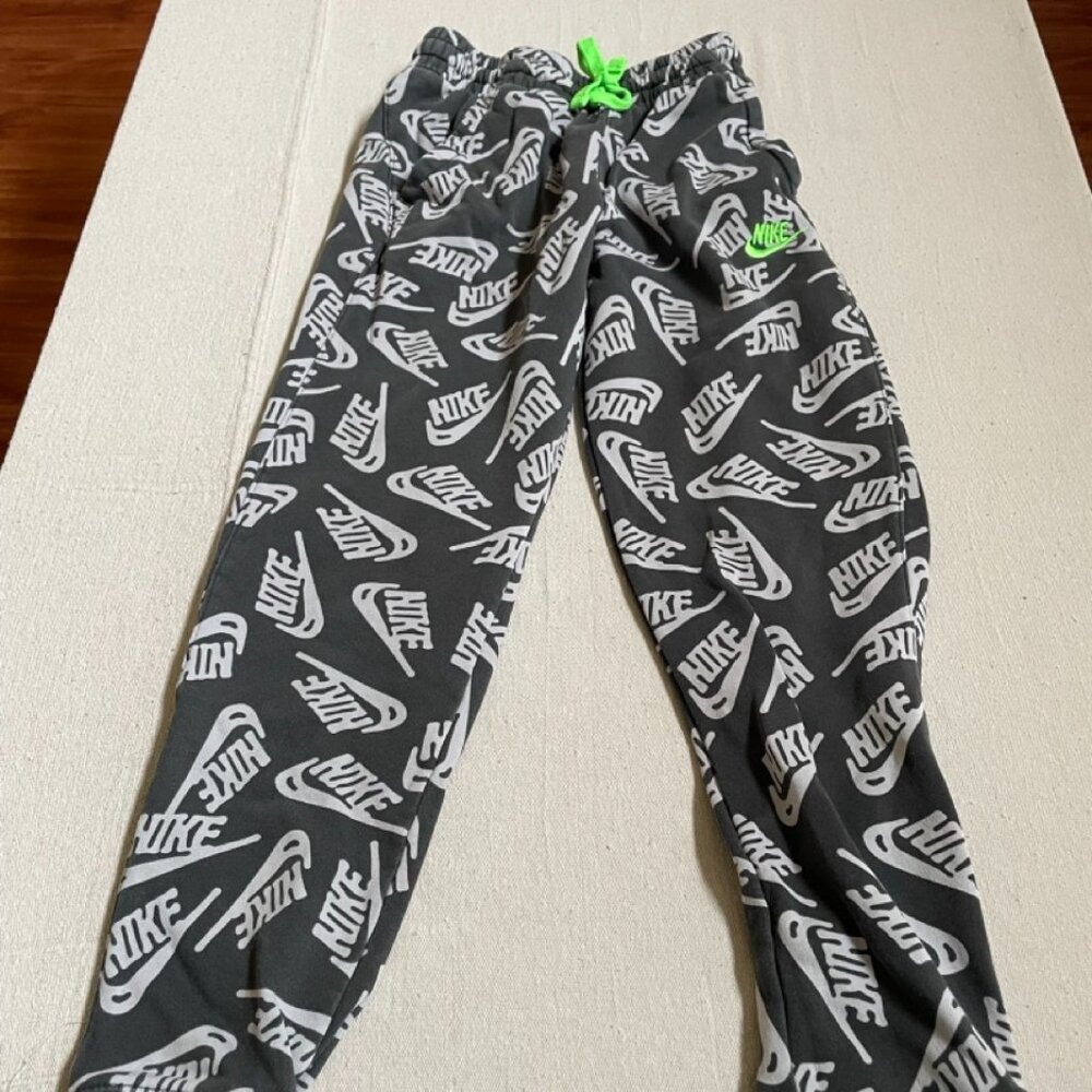 Nike Warmup Pants Sz YOUTH L